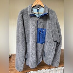Men's Gray Patagonia Fleece Sweater